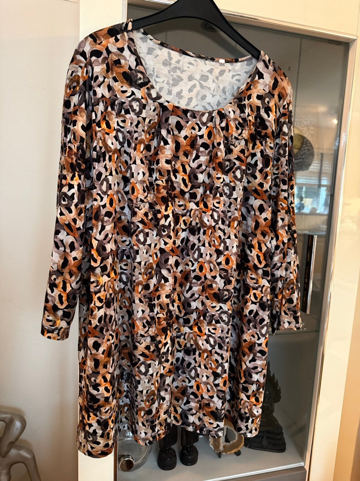 Tuniek met abstracte print - Maat 50, Kleding | Dames, Grote Maten, Ophalen of Verzenden, Zo goed als nieuw, Overige kleuren, Blouse of Tuniek