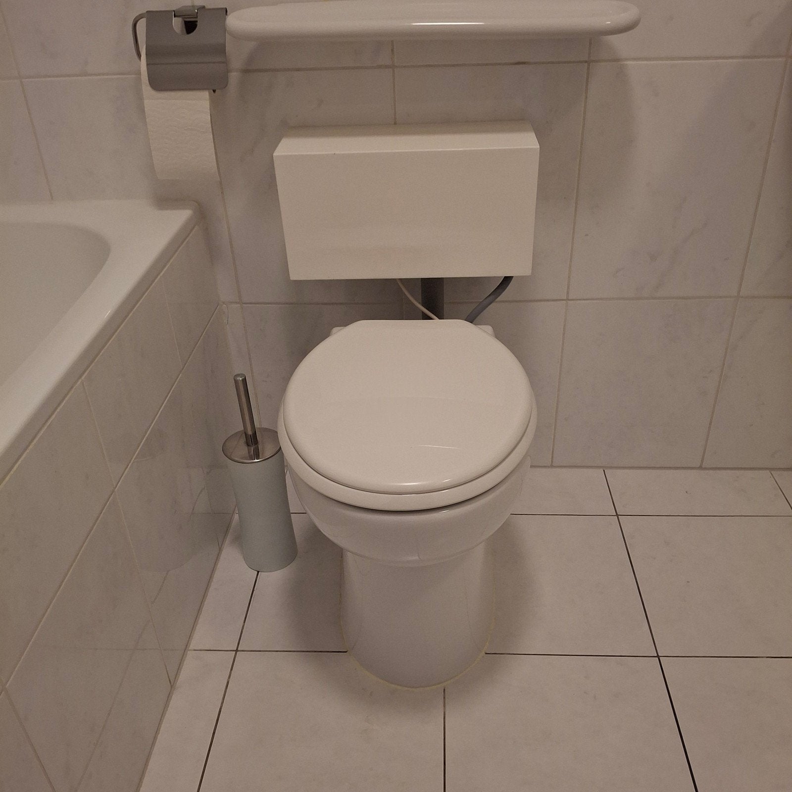 Broyeur WC toilet - Zo goed als nieuw, Doe-het-zelf en Verbouw, Ophalen of Verzenden