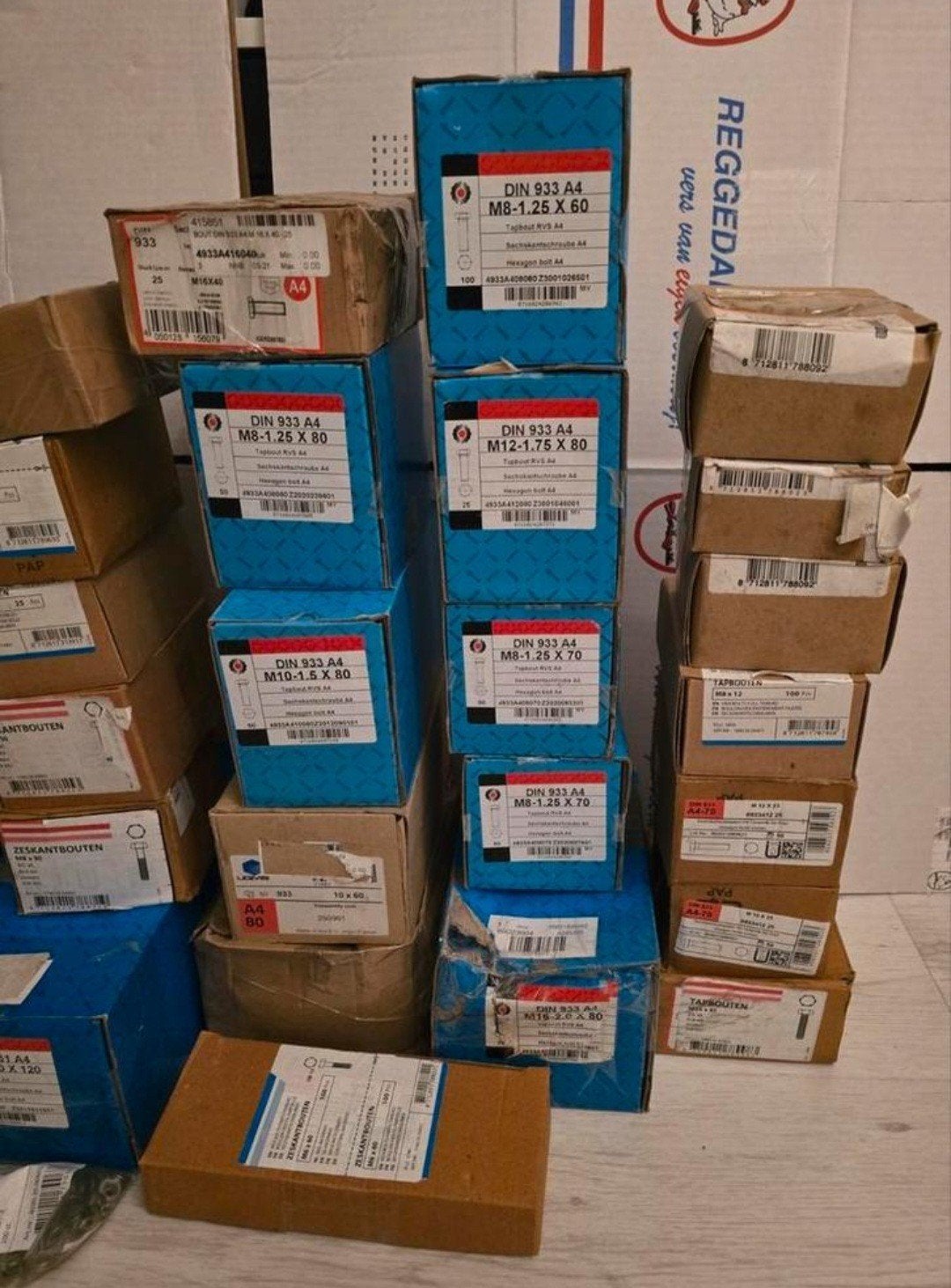 AFHALEN Grote partij RVS A4 tapbouten DIN 933, Ophalen, Nieuw, Rvs