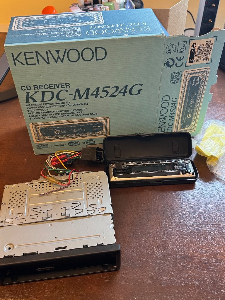 Autoradio Kenwood KDC-M4524G met cd speler, Ophalen of Verzenden, Zo goed als nieuw