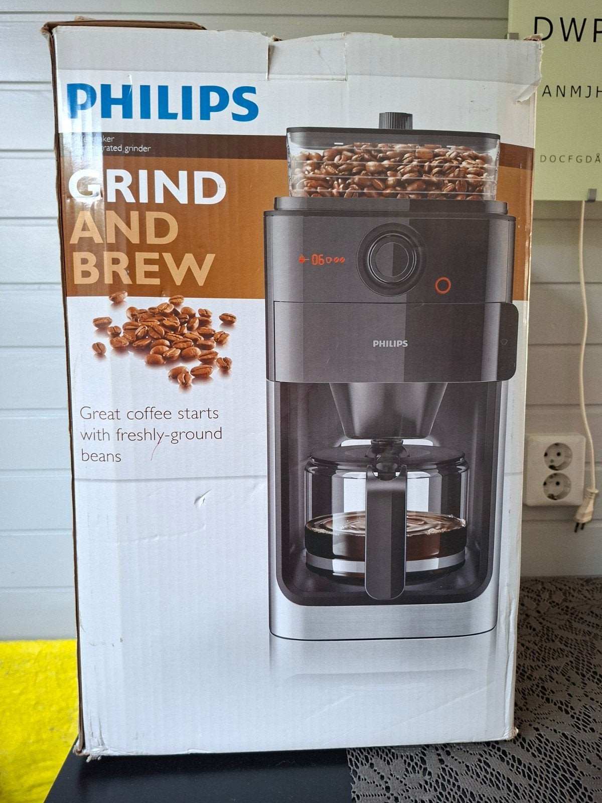 Philips HD 7761 koffiezetapparaat  z.g.a.n., Ophalen, 10 kopjes of meer, Koffiemachine, Koffiebonen
