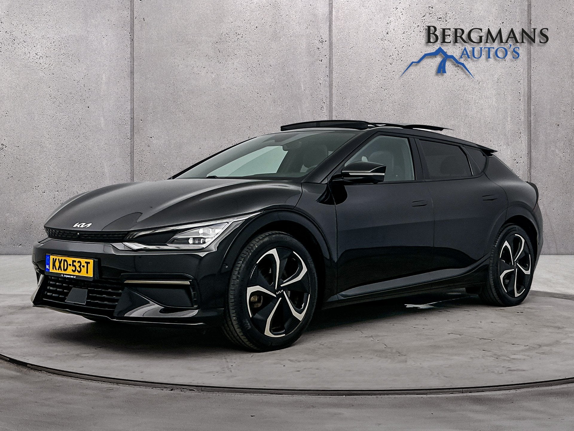 Kia Ev6 - GT-Line 77.4 kWh SOH 100% // TREKHAAK // SCHUIFDAK, Automaat, 228 pk, Achterwielaandrijving, Zwart