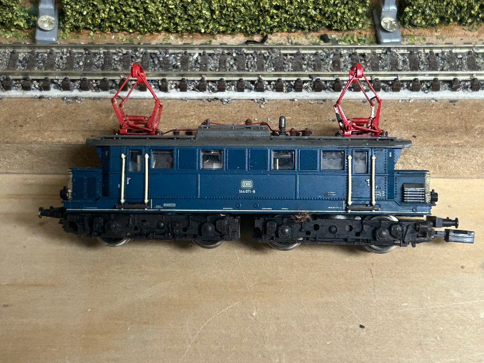 Minitrix DB Class 144 Elektrische Locomotief met Digitaal So, Ophalen of Verzenden, Gebruikt, Gelijkstroom, Locomotief