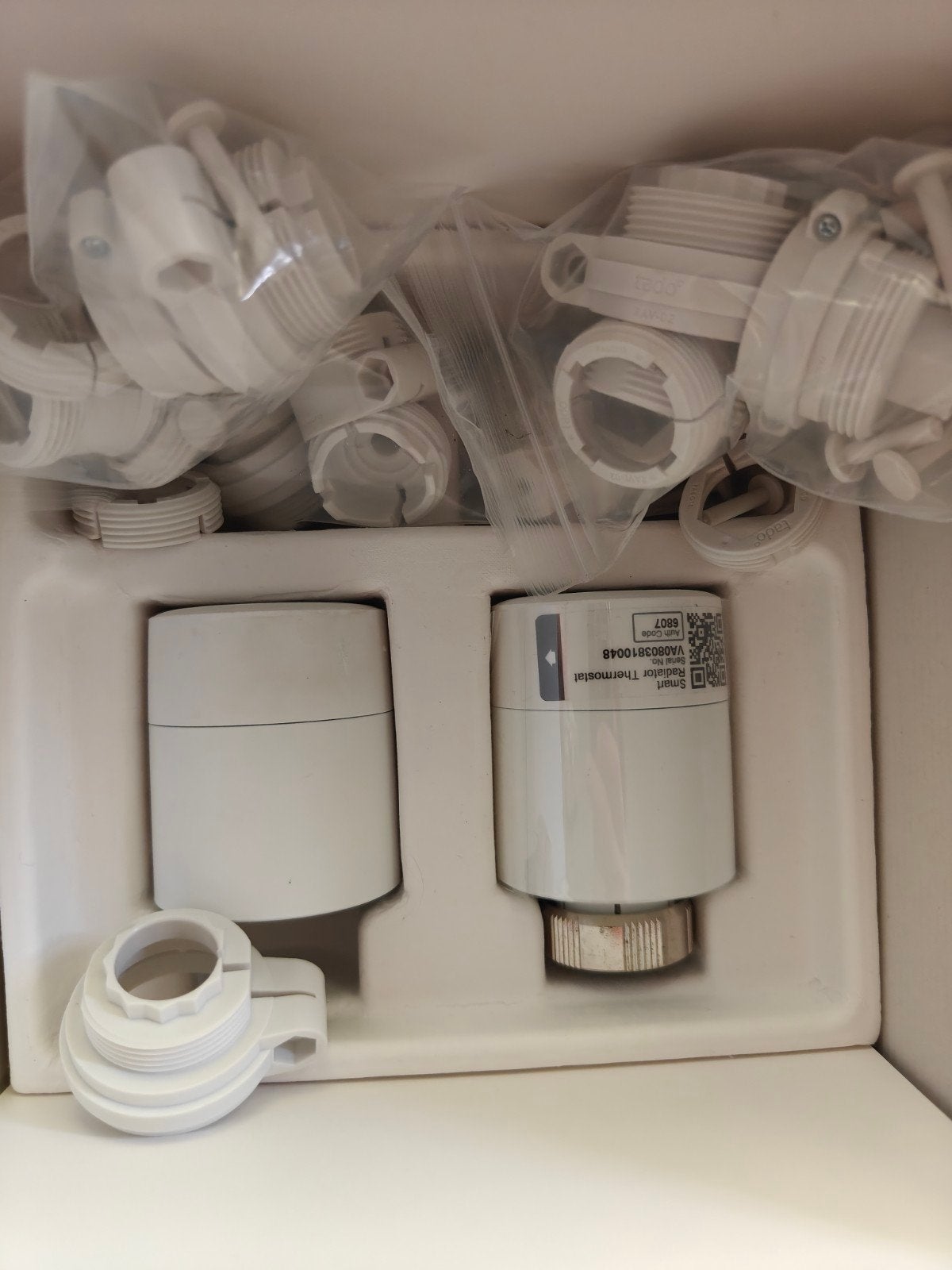 Tado Slimme Radiatorknoppen 2 stuks, Doe-het-zelf en Verbouw, Ophalen of Verzenden, Slimme thermostaat, Nieuw