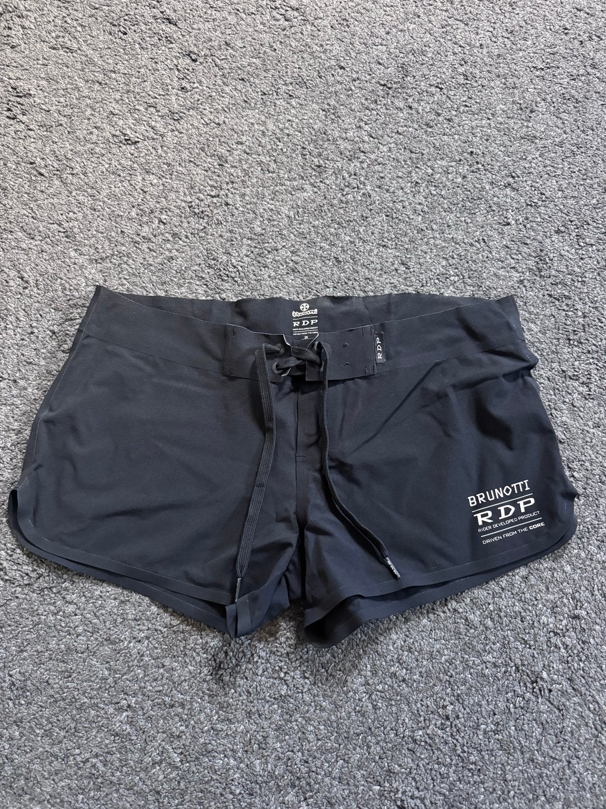 Brunotti RDP Dames Boardshorts/Zwemshorts, Kleding | Dames, Ophalen of Verzenden, Zo goed als nieuw, Zwart, Zwembroek of Short
