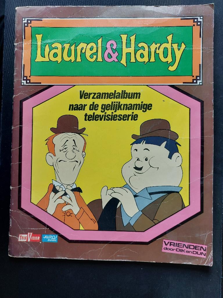 Verzamelalbum Laurel & Hardy, Ophalen of Verzenden, Gelezen, Plaatjesalbum