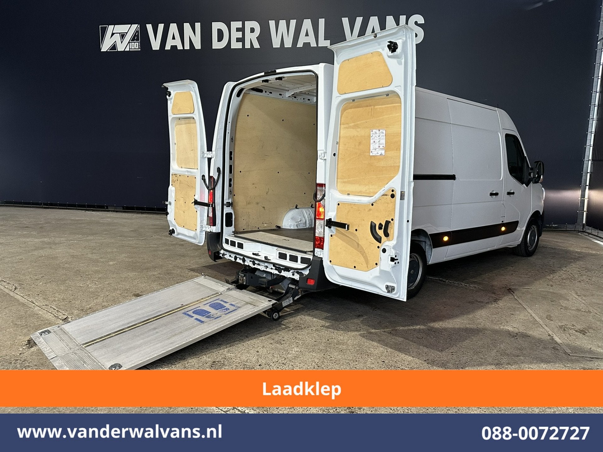 Renault Master 2.3 dCi 131pk L4H2 Euro6 Airco | Laadklep | L, Voorwielaandrijving, Gebruikt, 4 cilinders, 2500 kg