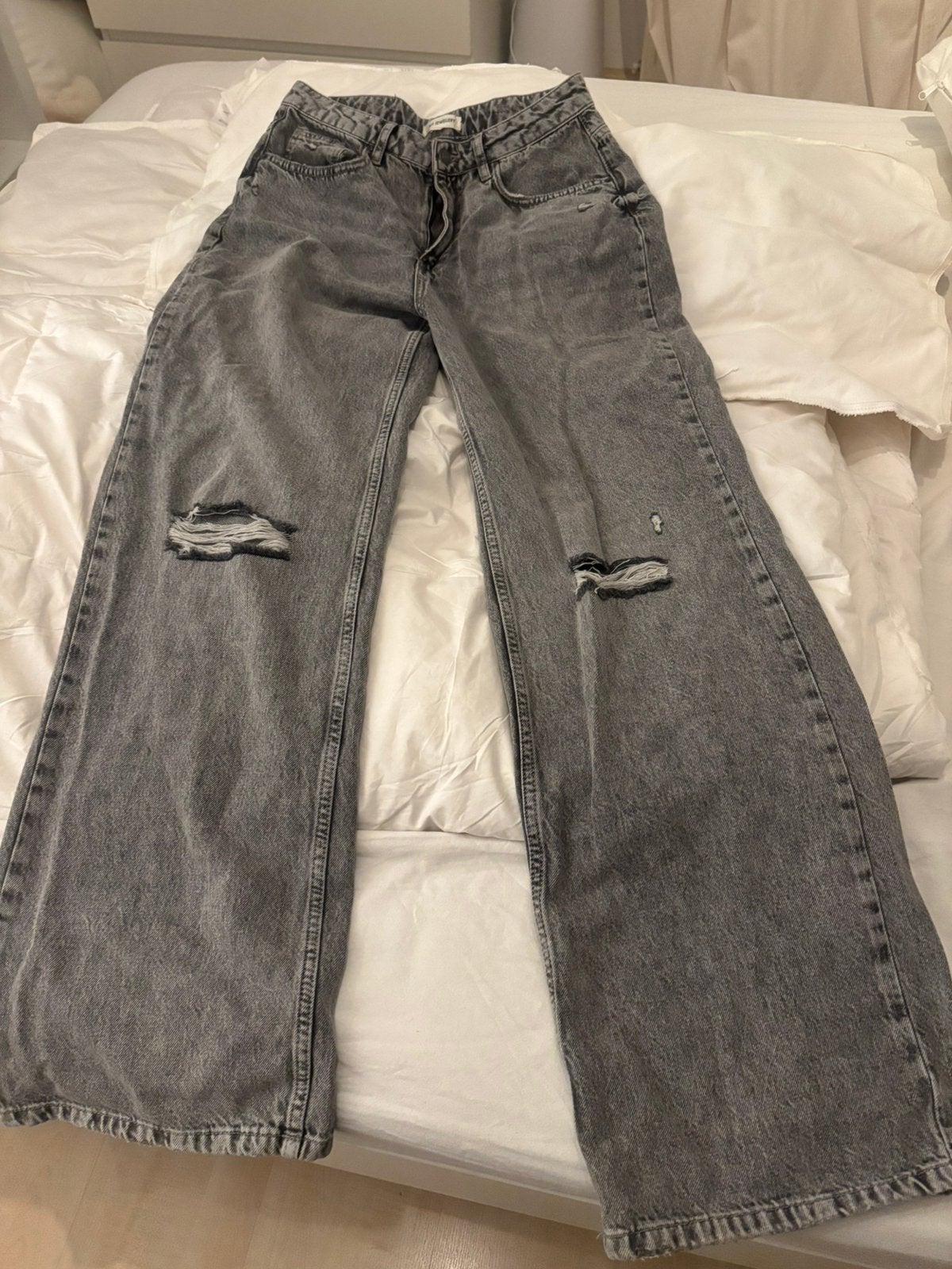 Grijze wide leg jeans met gaten My Jewellery, Ophalen of Verzenden, Zo goed als nieuw, Grijs, W28 - W29 (confectie 36)