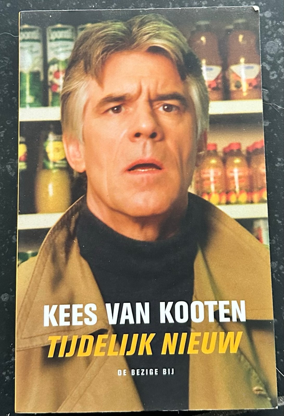 Kees van Kooten - Tijdelijk Nieuw, Boeken, Ophalen of Verzenden, Gelezen