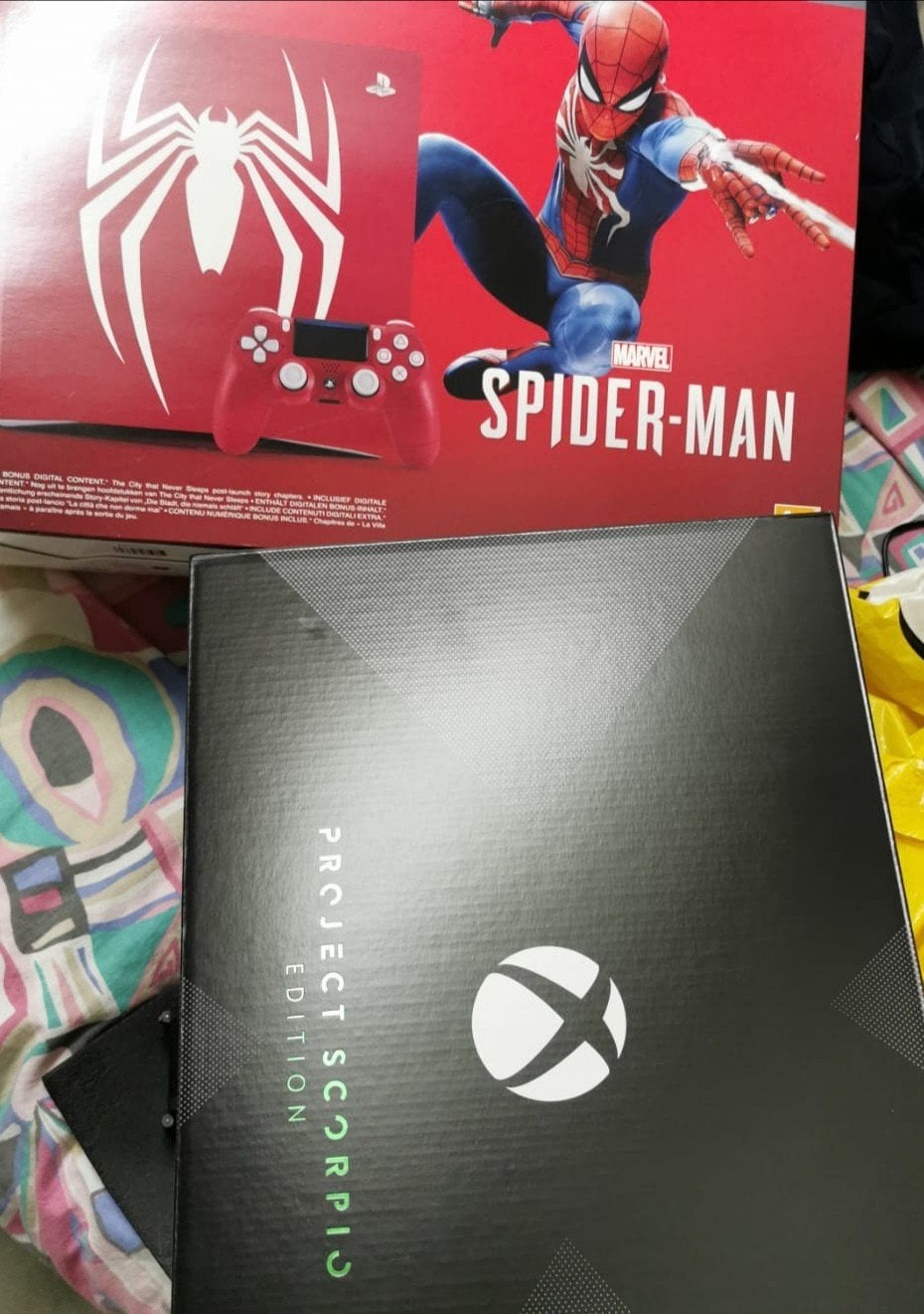 ZGAN Xbox One X Project Scorpio Limited | 2 Controllers, 1TB, Met 2 controllers, Ophalen of Verzenden, Zo goed als nieuw, 1 TB