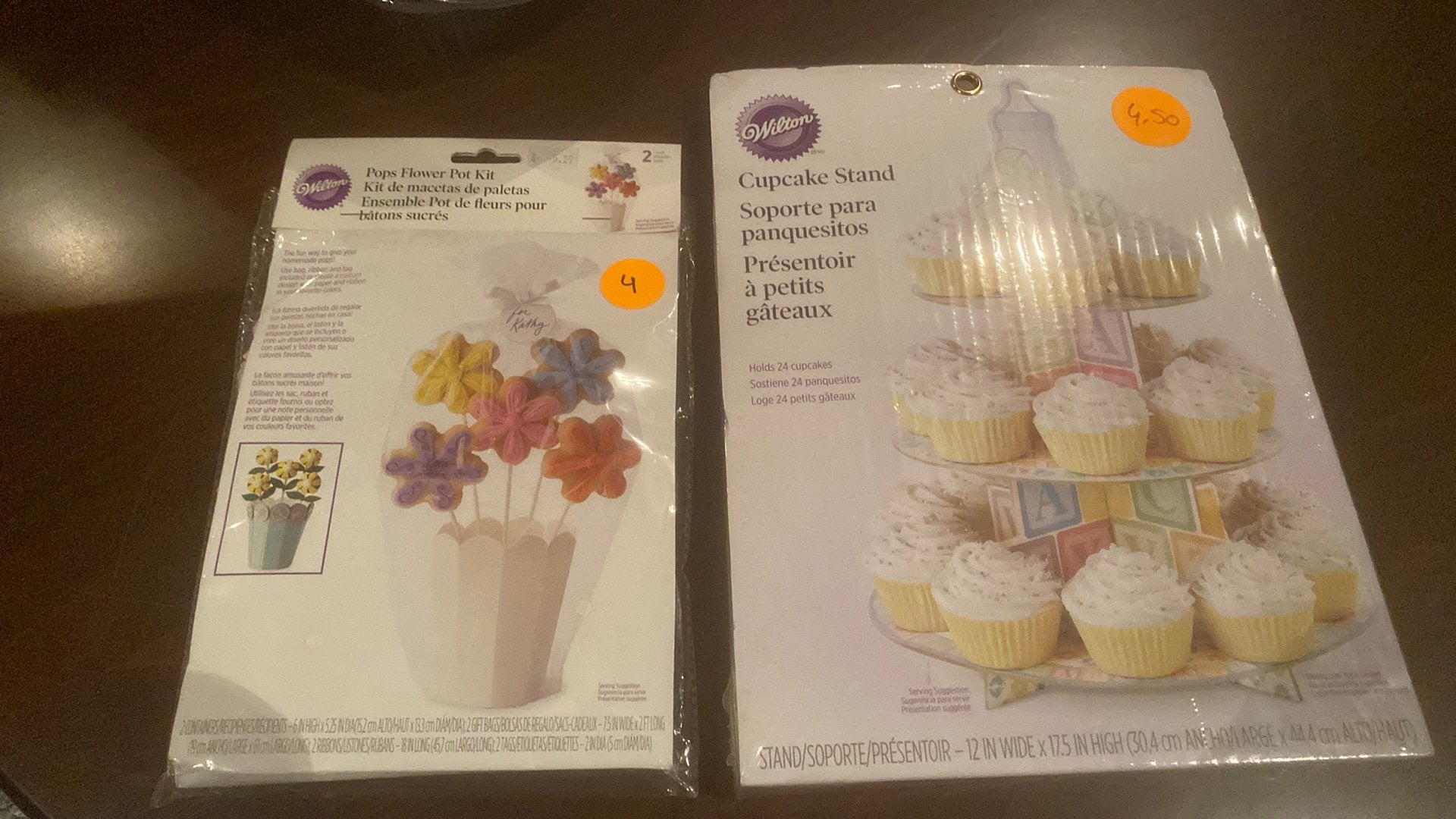 Wilton etagere, Ophalen of Verzenden, Nieuw, Cupcakes, Versiering
