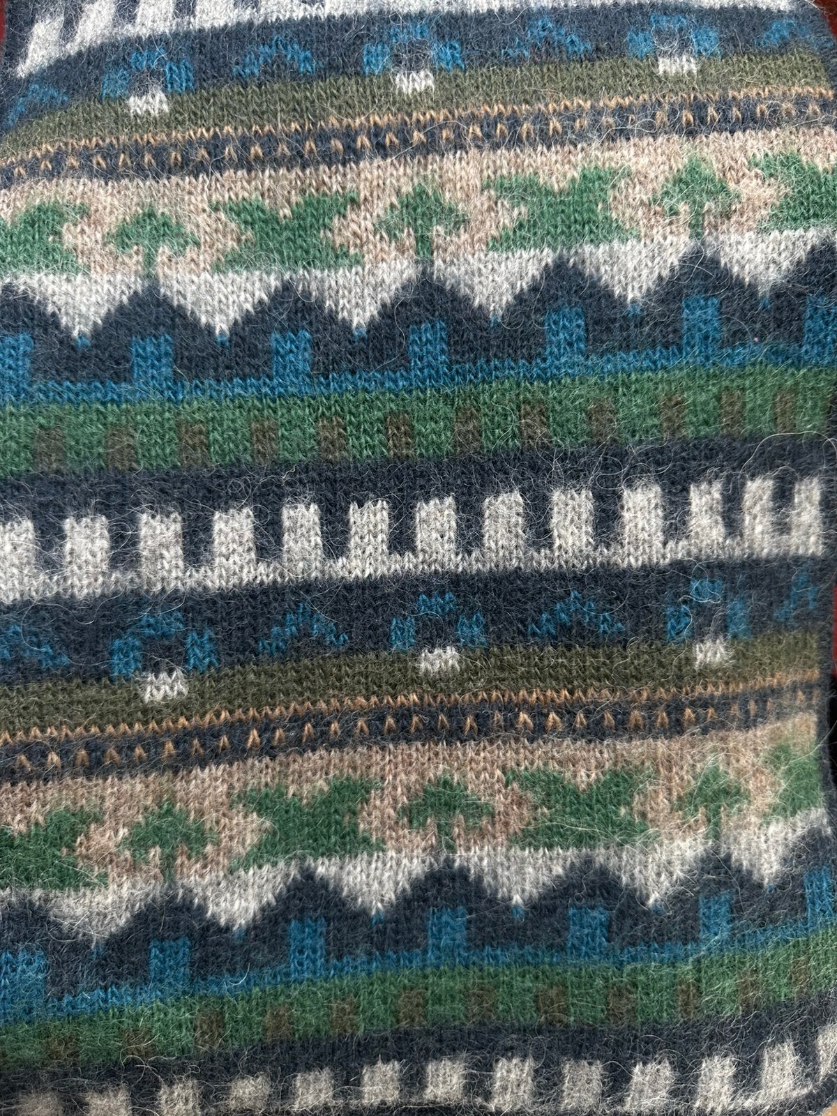 Noorse patronen sjaal shawl zuiver wol Icewear Skjaeveland, Ophalen of Verzenden, Zo goed als nieuw, Overige maten, Sjaal
