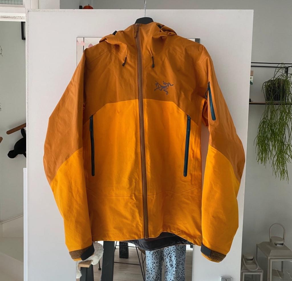 Arc’Teryx Rush hardshell ski jas, Kleding | Heren, Jassen | Winter, Ophalen of Verzenden, Zo goed als nieuw, Maat 46 (S) of kleiner