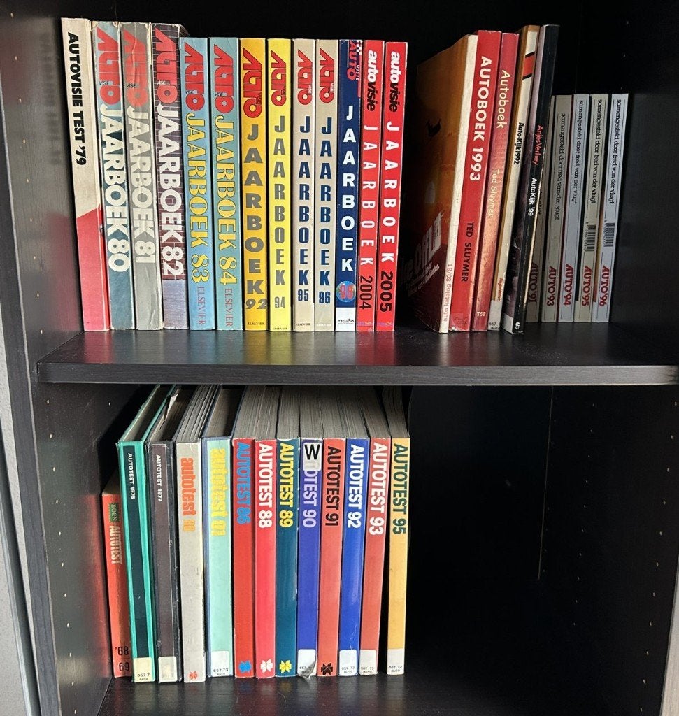 45 Autojaarboeken Autotestboeken uit de periode 1968 - 2005, Ophalen, Gelezen, Algemeen