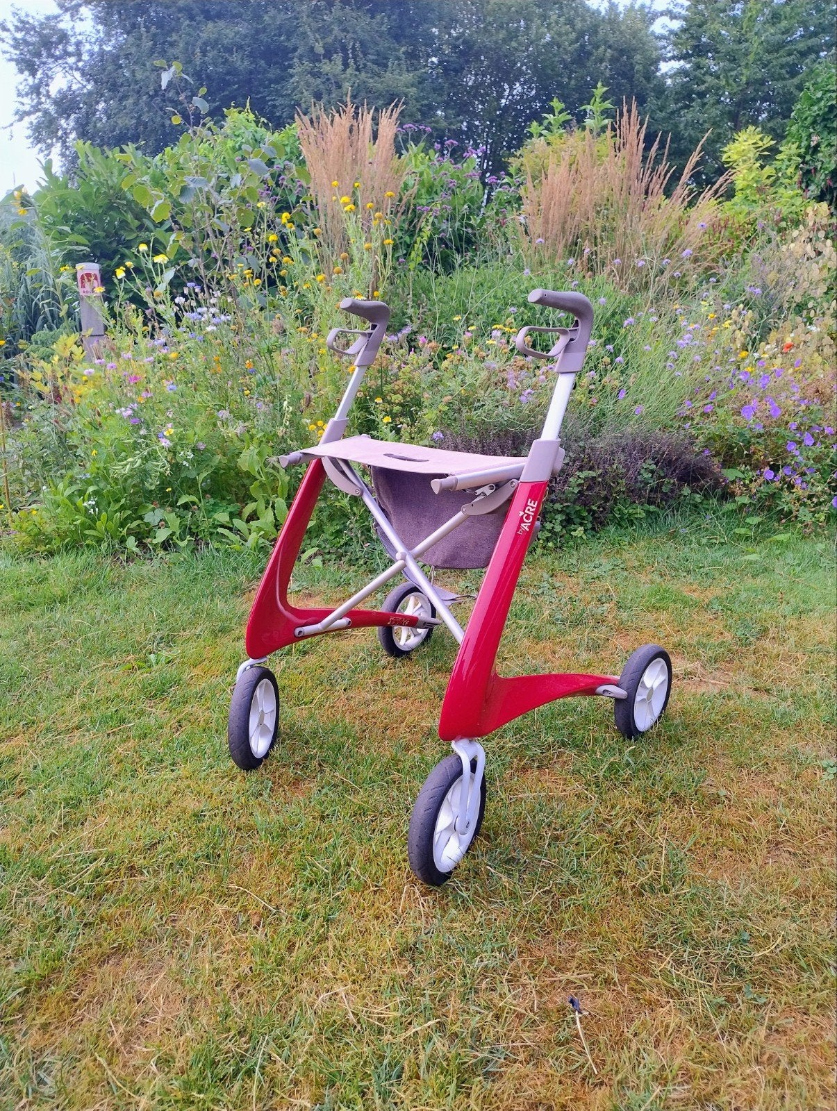ROLLATOR ACRE CARBON ULTRALIGHT, Ophalen of Verzenden, Zo goed als nieuw