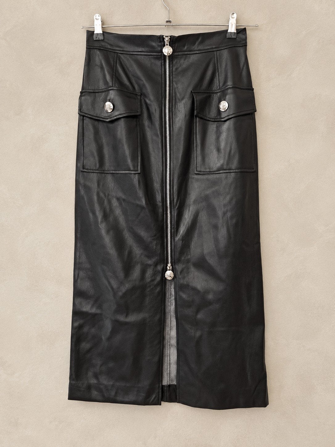 caroline biss leatherlook midi rok nieuw 
nieuw, Zwart, Nieuw, Ophalen of Verzenden, Maat 36 (S)