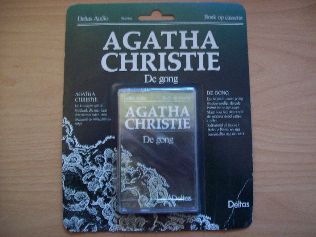 Agatha Christie - De Gong (Nieuw in verpakking!) Cassette, Ophalen of Verzenden, Cassette, Agatha Christie, Volwassene