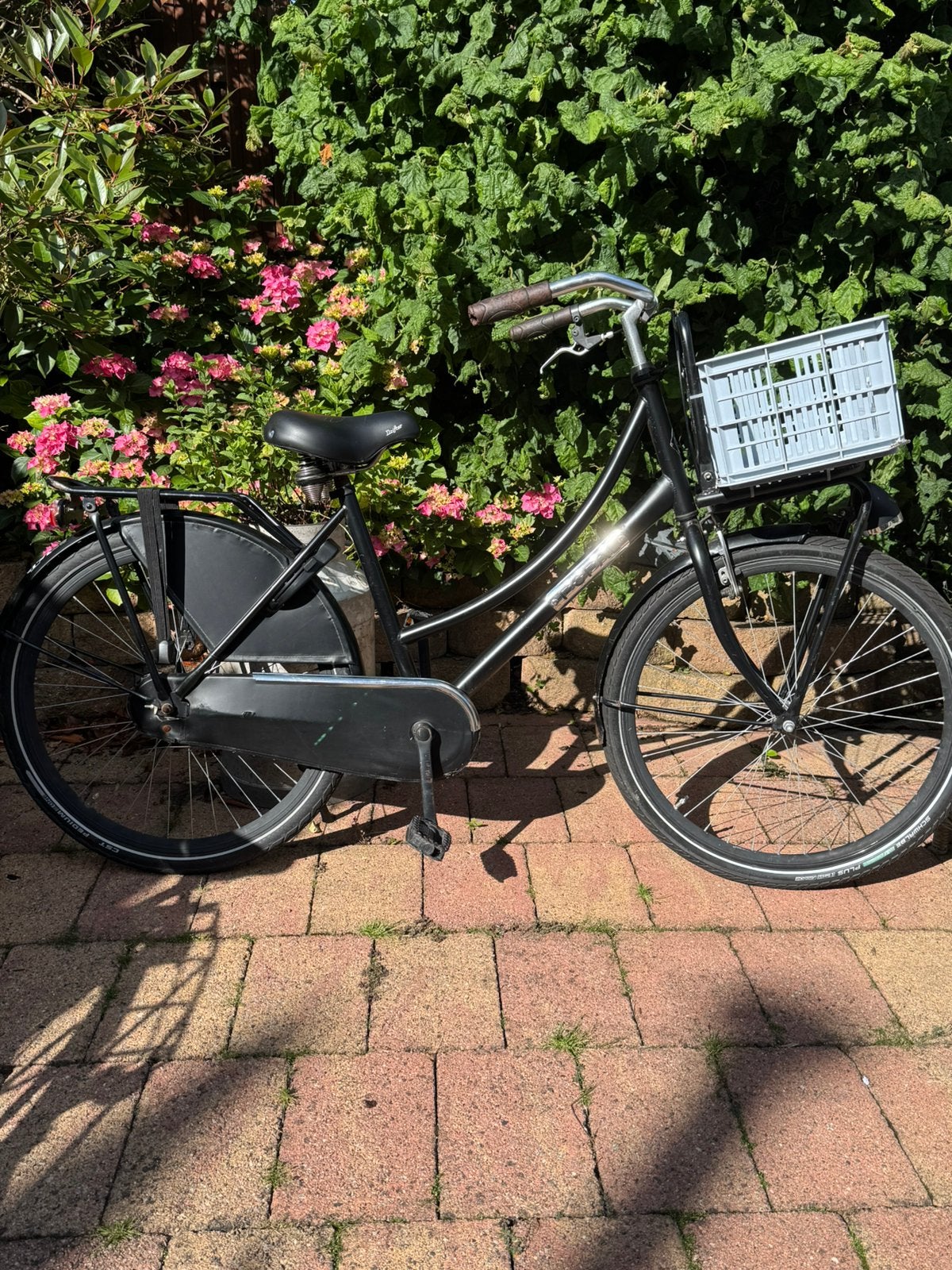 Popal 26 inch Meisjesfiets Zwart, Ophalen, Zo goed als nieuw, 26 inch of meer