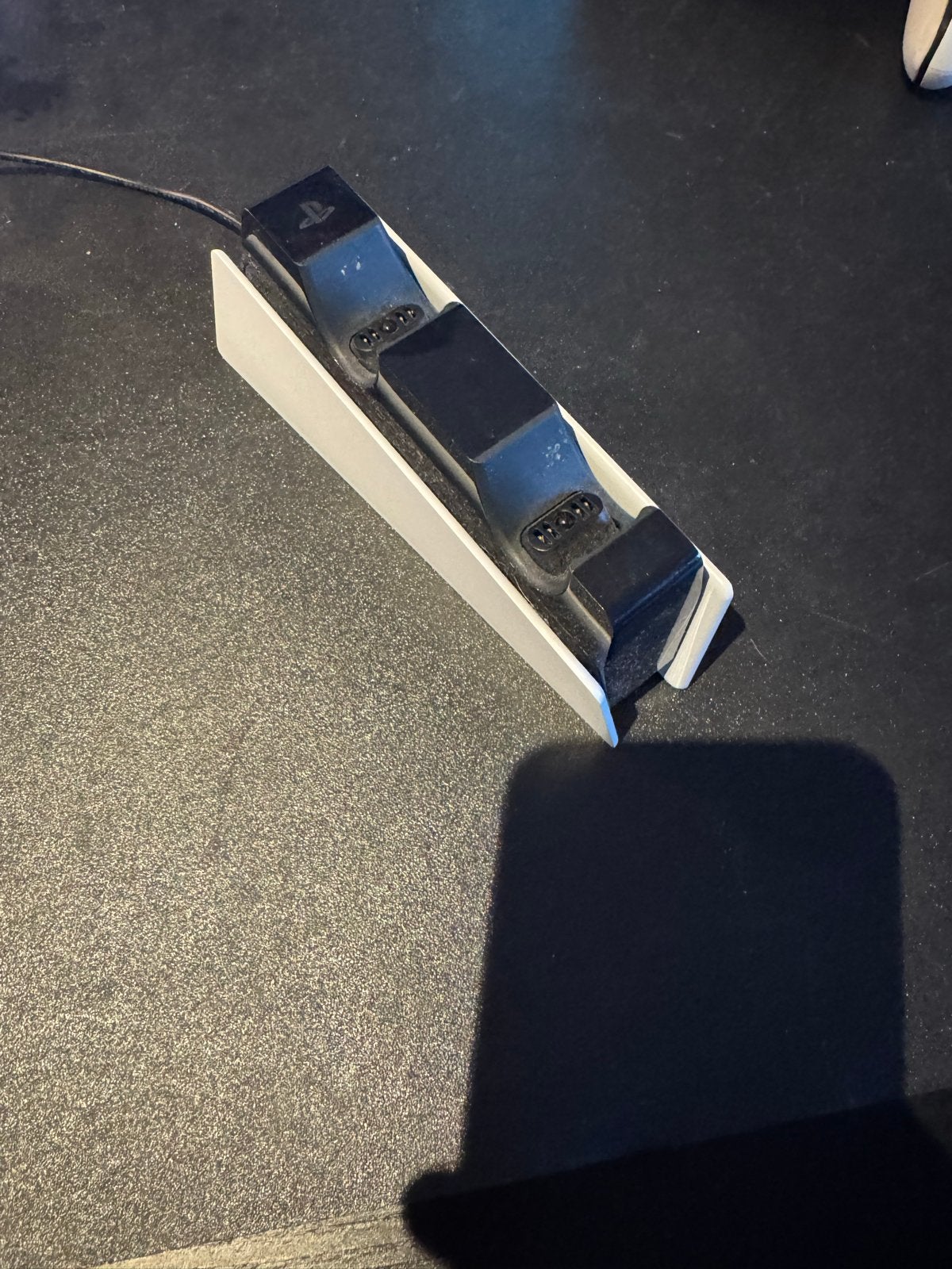 Officiële Sony PS5 DualSense Controller Oplader Station, Ophalen of Verzenden, Gebruikt, Voeding, Oplader of Kabel, PlayStation 5