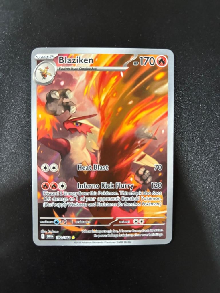 Blaziken (DRI 192), Hobby en Vrije tijd, Ophalen of Verzenden