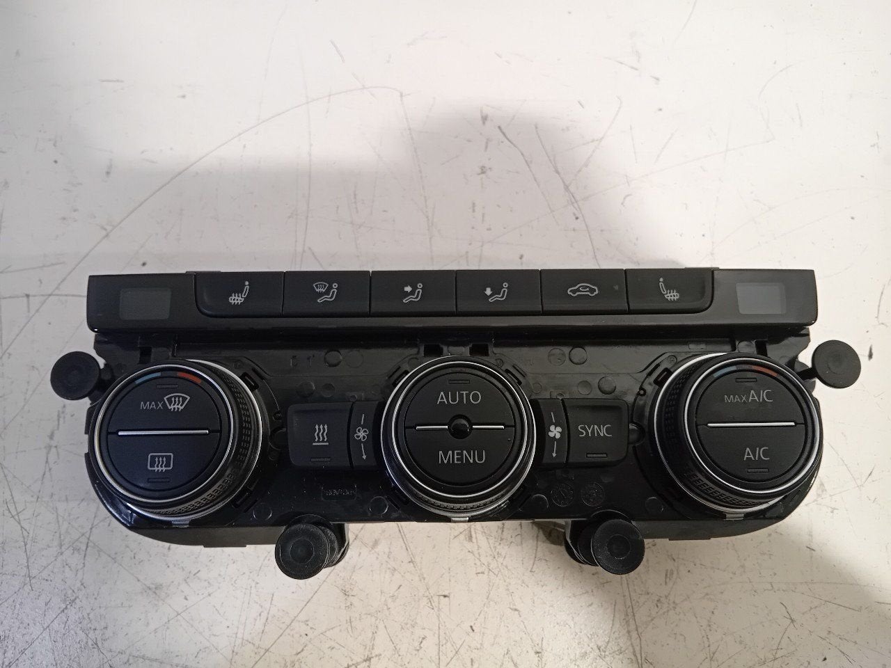 Bedieningspaneel kachel Volkswagen Golf, Onderdelen@venauto.nl, Van der Ven Autorecycling B.V., Gebruikt, Ettenseweg 76, 4706 PB Roosendaal, The Netherlands