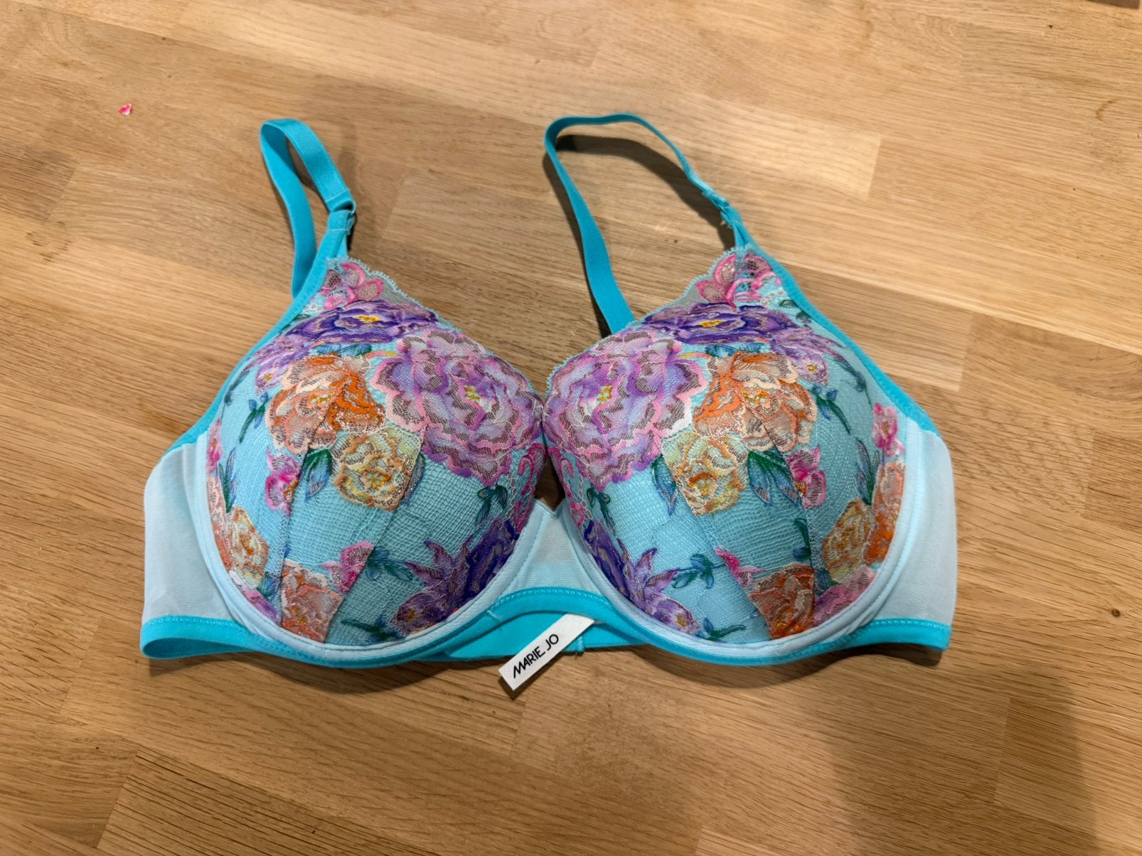 Marie Jo bh 80D string 40 NIEUW!! Bh nu €55, Kleding | Dames, Ophalen of Verzenden, BH