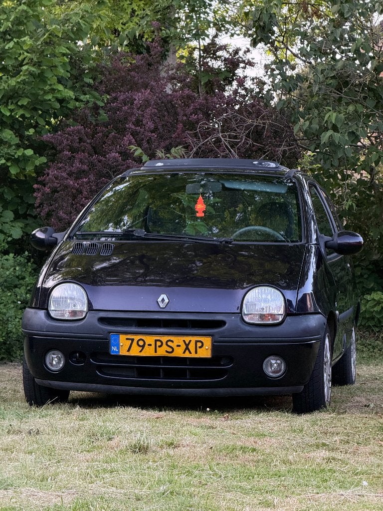 Renault Twingo 1.2 16V Kenzo 2004 - Pano dak! - Nw APK, Auto's, Voorwielaandrijving, 4 stoelen, Origineel Nederlands, Handgeschakeld