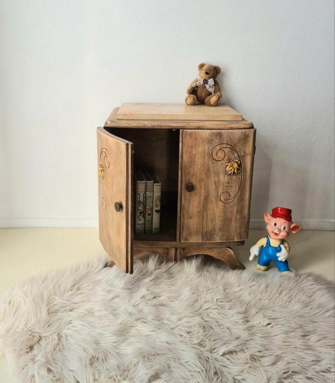 vintage kastje nachtkastje met marmeren blad, Ophalen