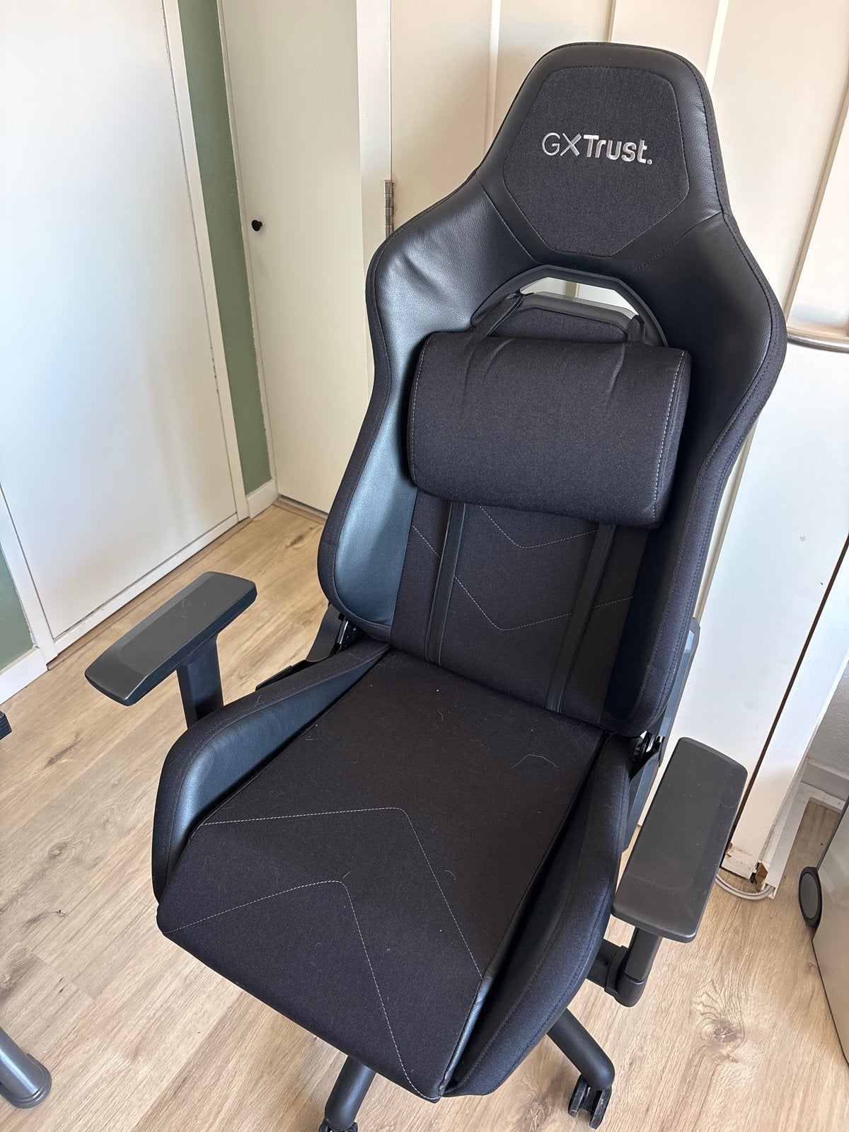 Trust GXT 714 Ruya Gaming Stoel Zwart - Zo goed als nieuw, Ophalen, Zwart, Zo goed als nieuw, Gaming bureaustoel