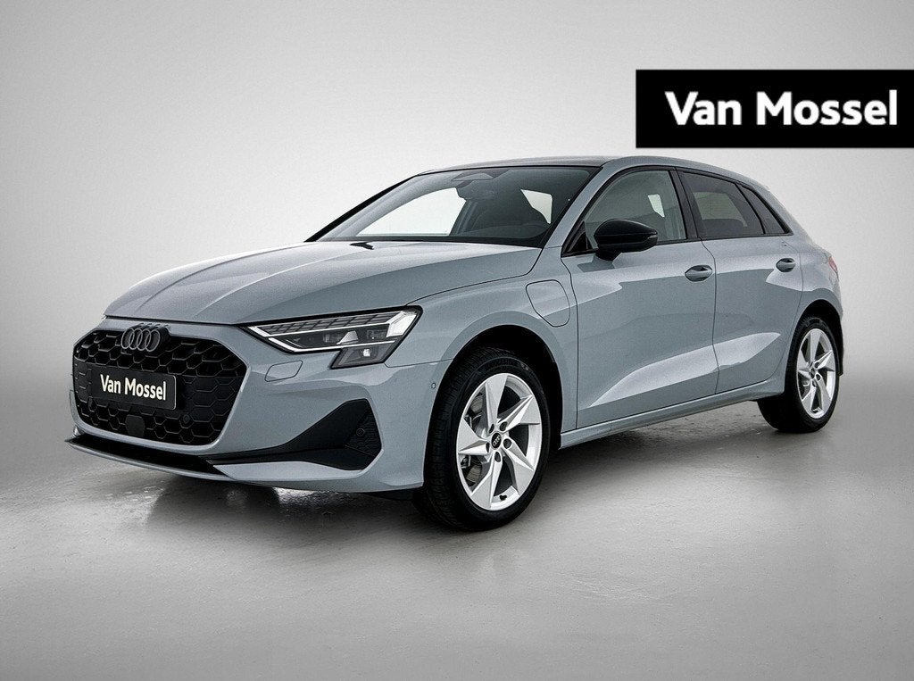 Audi A3 Sportback 40 TFSI e Advanced 204 PK | SONOS | Panora, Auto's, Audi, Stof, 1498 cc, Euro 6, 4 cilinders
