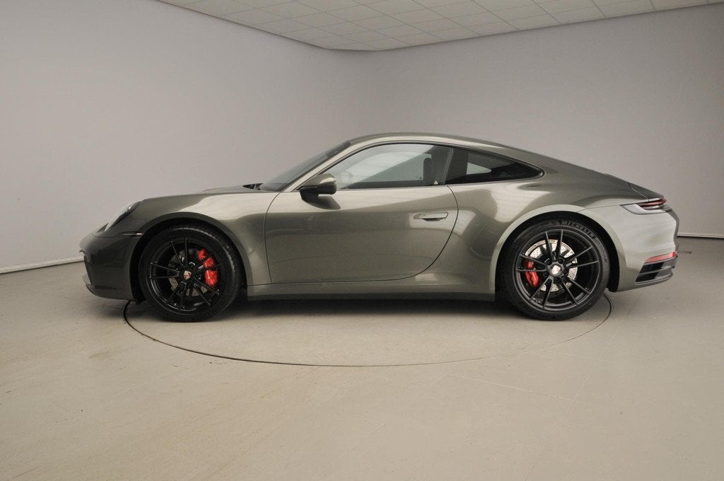 Porsche 911 3.0 Carrera | Leder | Camera | Aventuringroen me, Auto's, Porsche, Automaat, Achterwielaandrijving, Gebruikt, 4 stoelen