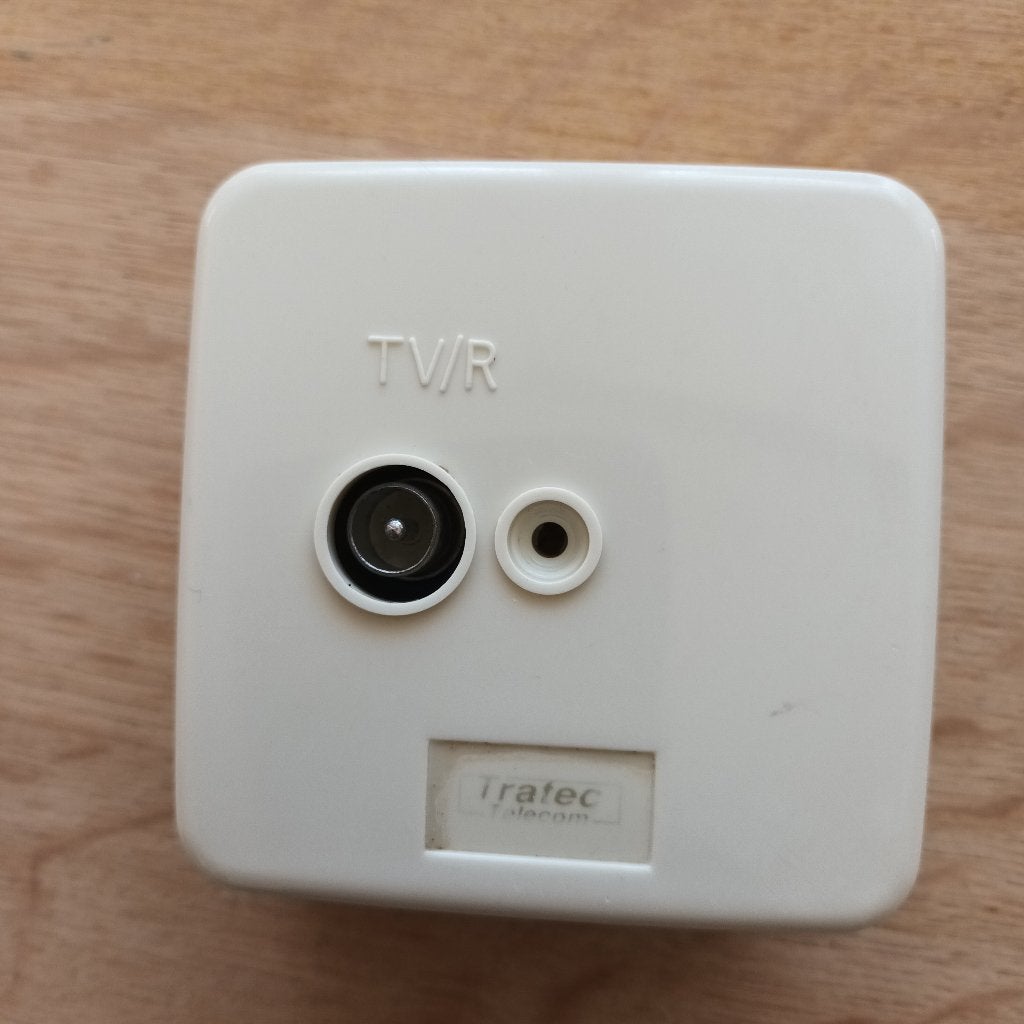 Wandcontactdoos voor radio/tv, Ophalen of Verzenden, Minder dan 2 meter, Scartkabel
