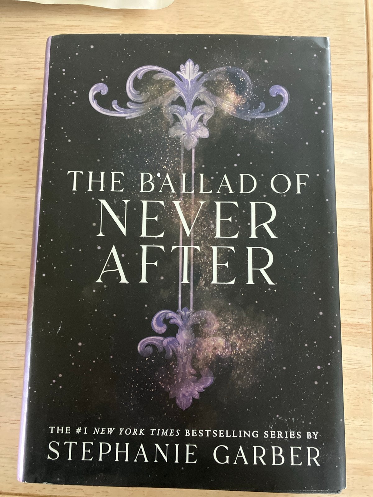 The Ballad of Never After - Stephanie Garber (Engels), Boeken, Ophalen of Verzenden, Zo goed als nieuw