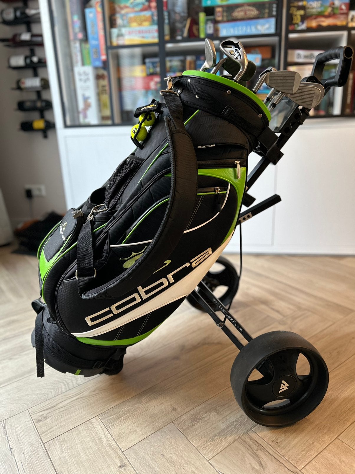 Complete golfset, amper gebruikt., Ophalen, Zo goed als nieuw, Set