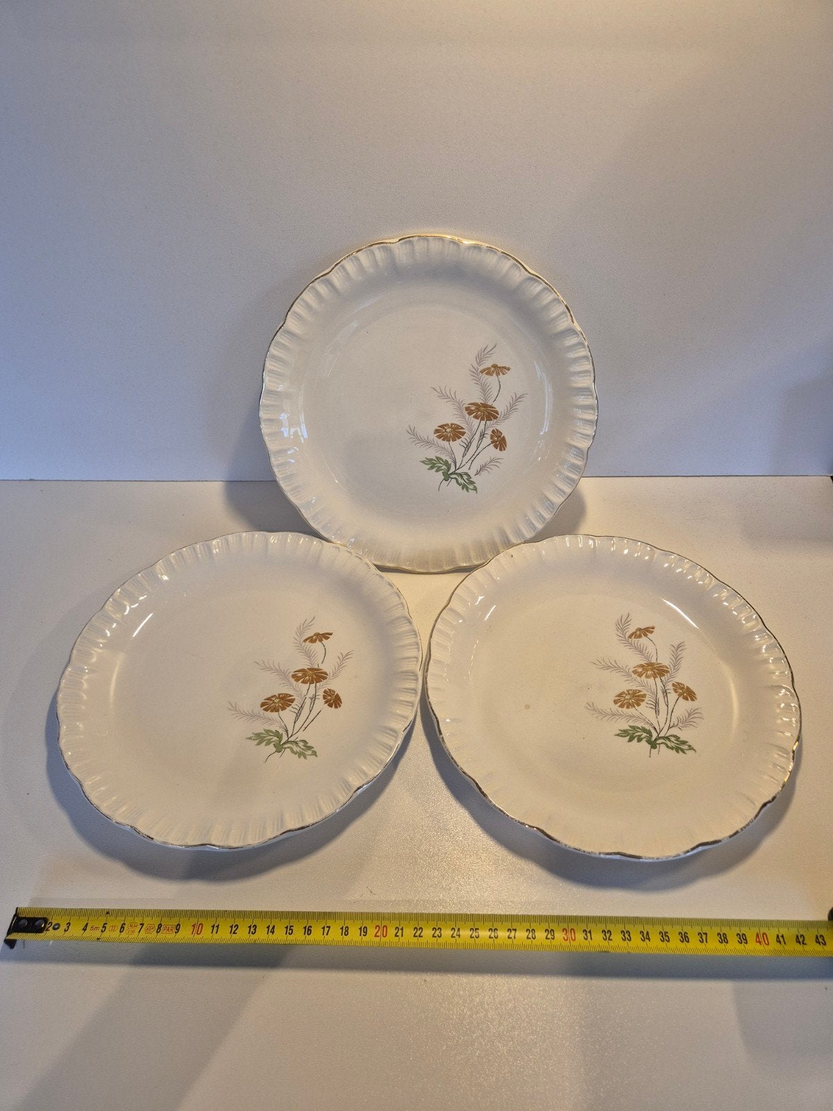 Set van 3 vintage bloemen borden met gouden rand, Ophalen of Verzenden