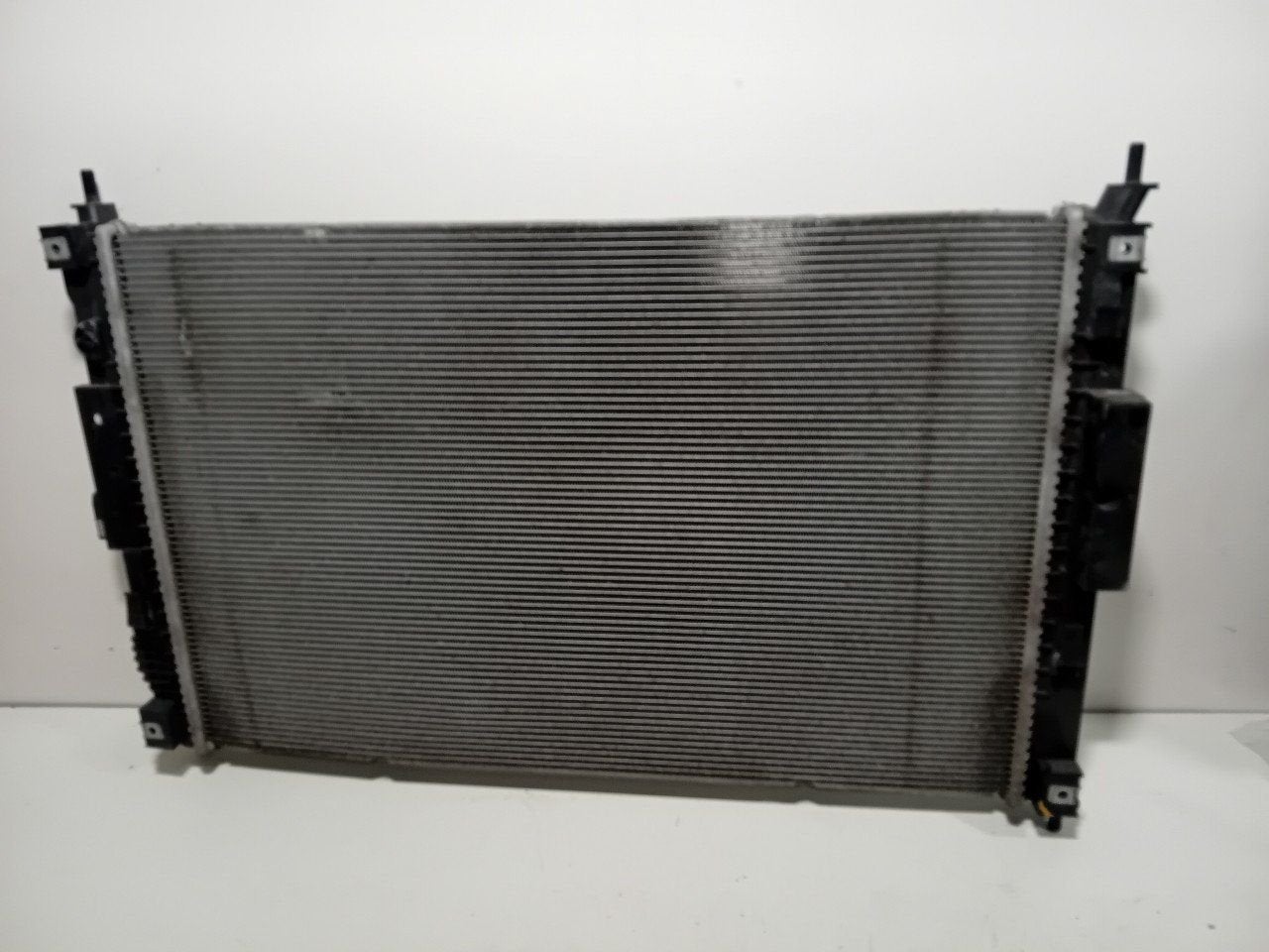 Radiateur Peugeot 308, Auto-onderdelen, Motor en Toebehoren, Peugeot, Gebruikt, Herkomst onderdeel bekend, 12 maanden garantie