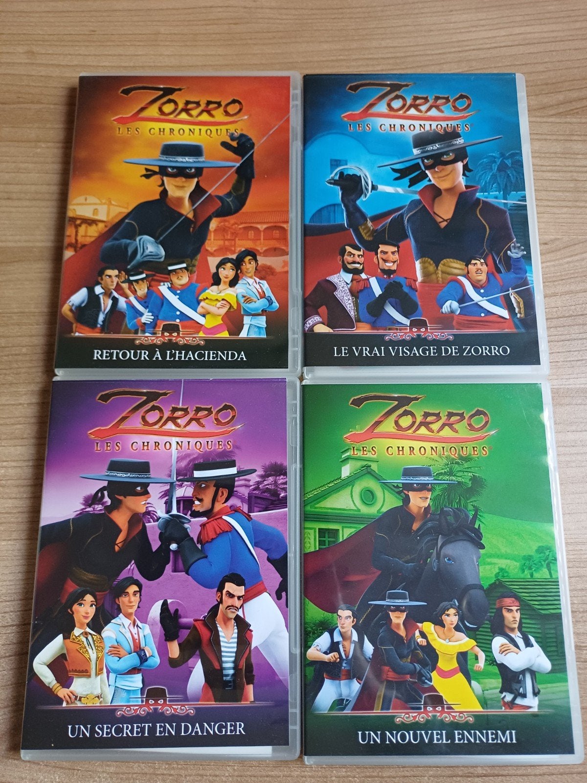 Zorro the chronicles vol 1,2,3,4 (import), Alle leeftijden, Verzenden, Zo goed als nieuw, Europees