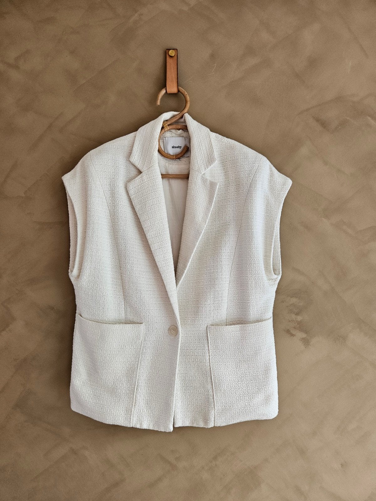 Mouwloze blazer / gilet ecru / off-white - Maat S/M, Shoeby, Ophalen of Verzenden, Zo goed als nieuw, Wit