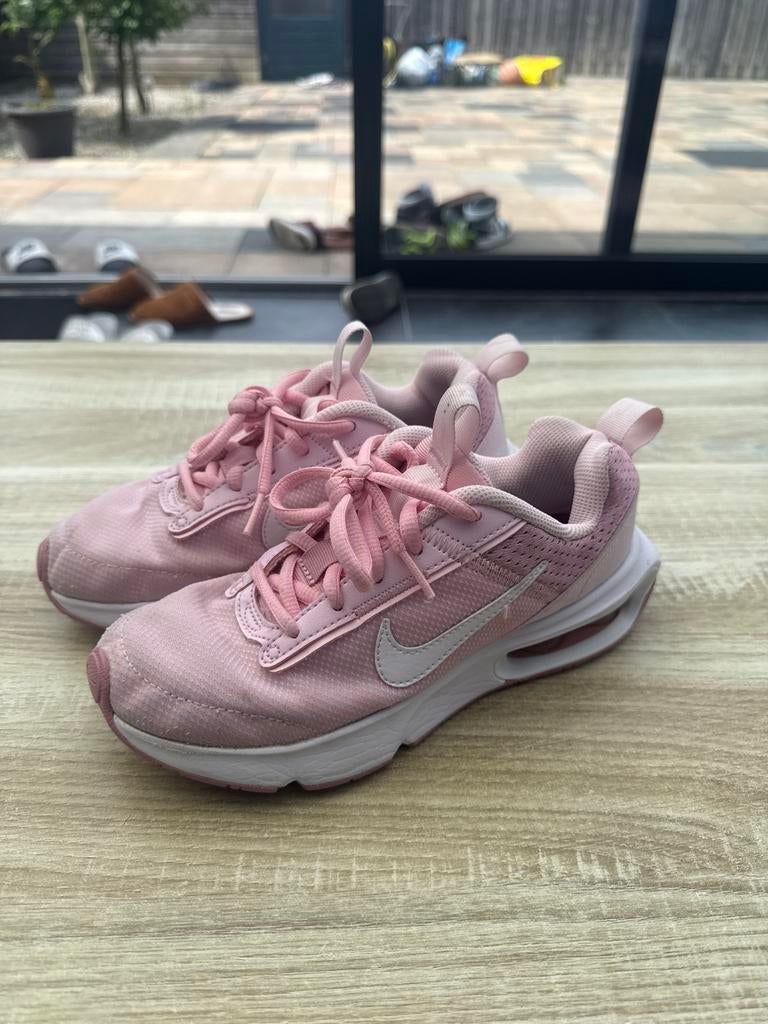Nike Air Max Roze Sneakers - Maat 35,5, Ophalen of Verzenden, Zo goed als nieuw, Meisje, Sportschoenen