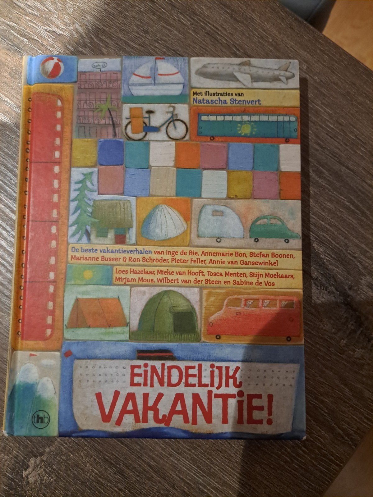 Eindelijk Vakantie! - Verhalenbundel voor kinderen, Ophalen of Verzenden, Zo goed als nieuw, Inge de Bie, Annemarie Bon, Stefan Boonen e.a.