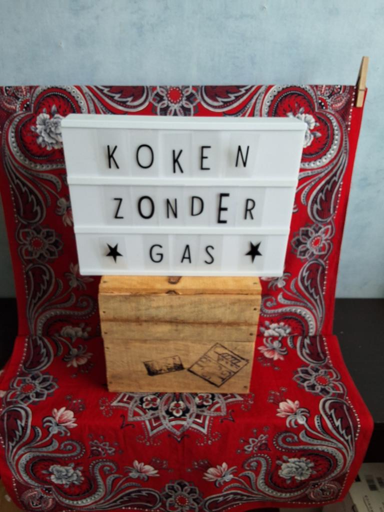 👌emaille oliestellen. 👍 kan hoor gewoon op lampenolie 3 f., Ophalen of Verzenden