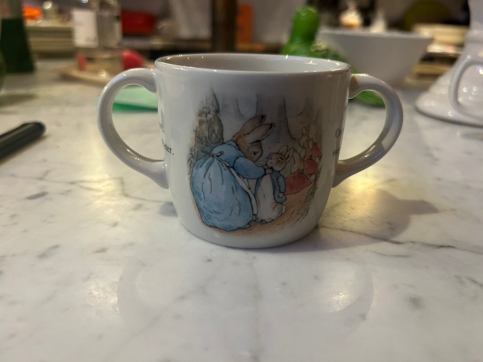 Wedgwood Peter Rabbit kinderbeker met 2 oren – 1997, Ophalen of Verzenden, Zo goed als nieuw, Porselein