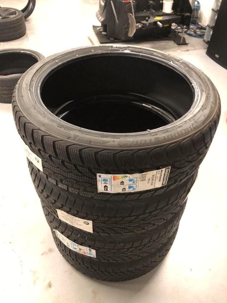4x NIEUWE 215-45-20 Bridgestone A merk Banden! i3 i8 Q3 Q5, -, -, Banden en Velgen, 20 inch