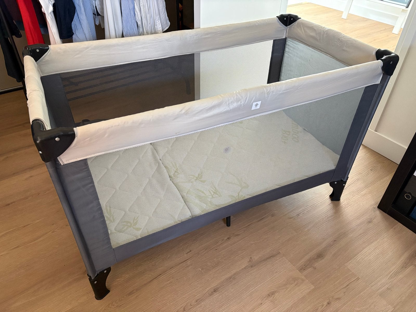 Compleet campingbedje met Prenatal matras en hoezen, Ophalen, 70 tot 85 cm, Zo goed als nieuw, Minder dan 140 cm