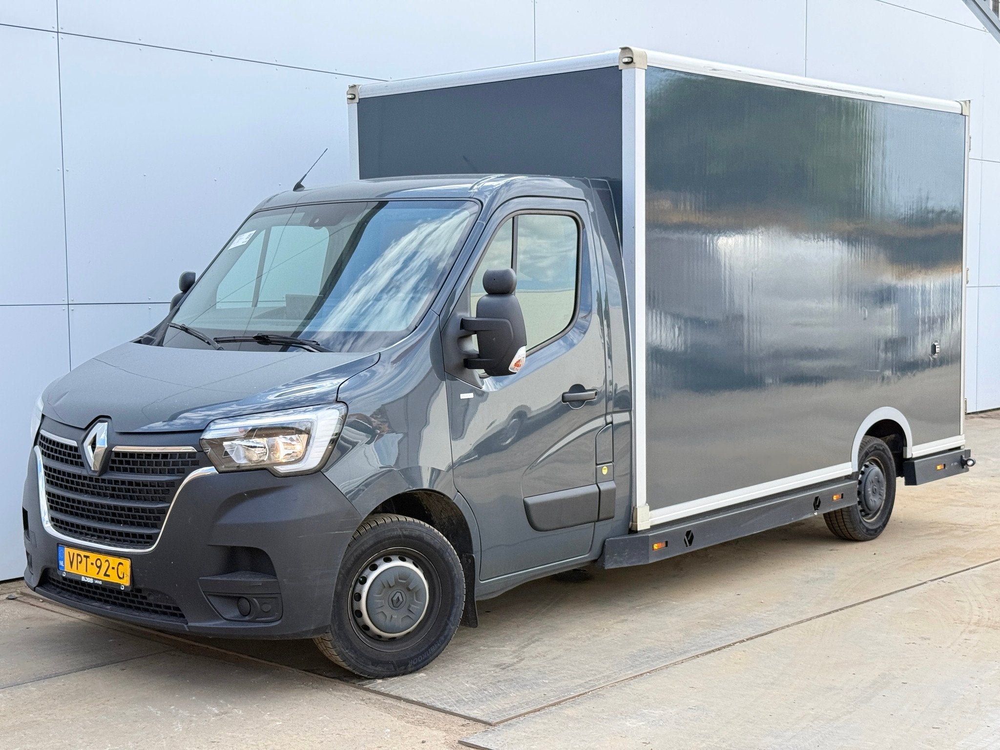 Automaat Bakwagen Airco Cruise Control Camera Foodtruck Meub, Elektrische ramen, Gebruikt, Euro 6, 4 cilinders