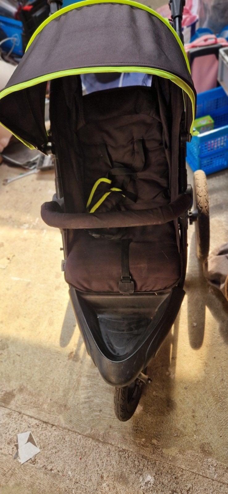 Hauck Runner Driewieler Jogger Buggy Zwart/Neon-Geel, Kinderen en Baby's, Kinderwagens en Combinaties, Ophalen, Zo goed als nieuw