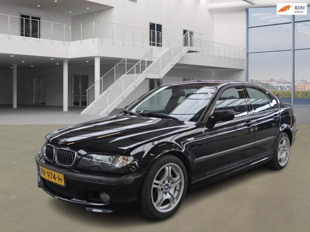 BMW 3-serie 318i, Achterwielaandrijving, Zwart, 14 km/l, Bedrijf
