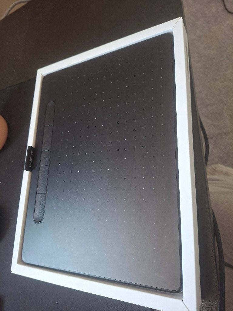 Wacom Intuos, Ophalen of Verzenden, Zo goed als nieuw, Overige typen