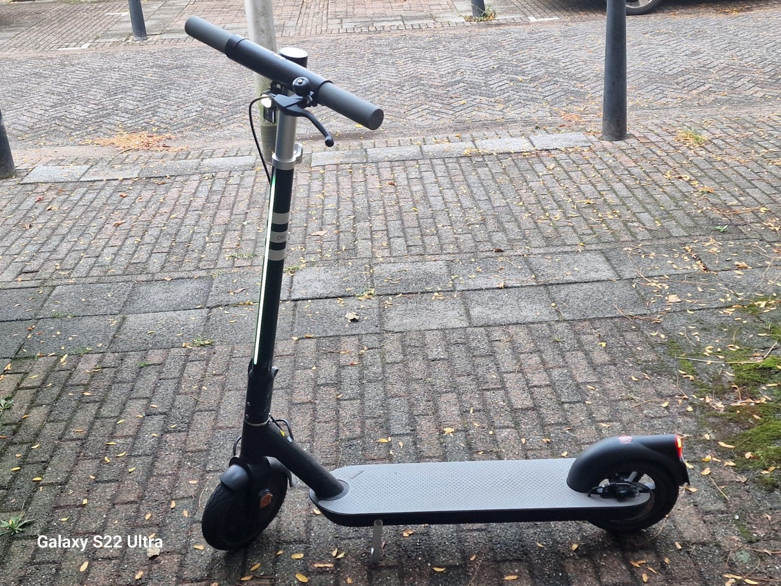 Okai Neon elektrische step, Ophalen, Zo goed als nieuw, Elektrische step (E-scooter), OKAI