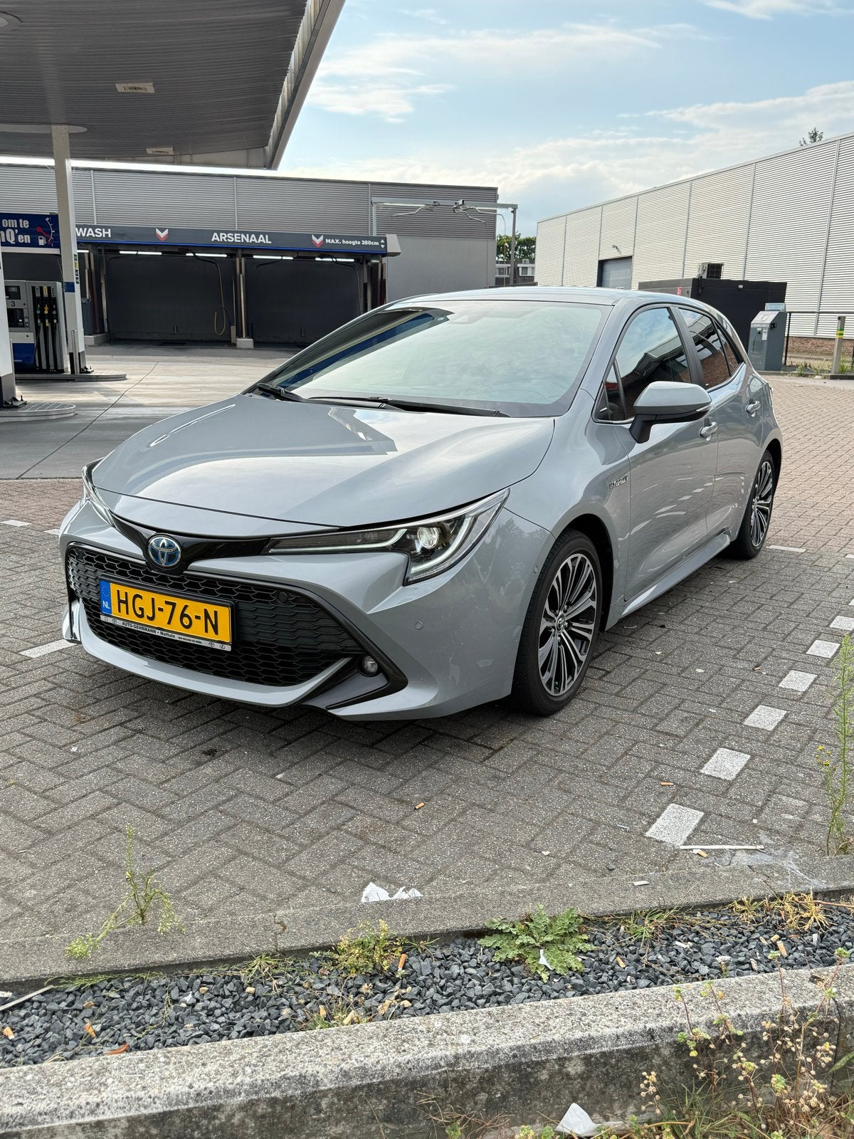 Toyota Corolla 2.0 Hybrid 180pk full 2020 77000km, Auto's, 750 kg, 4 cilinders, Corolla, Overige kleuren